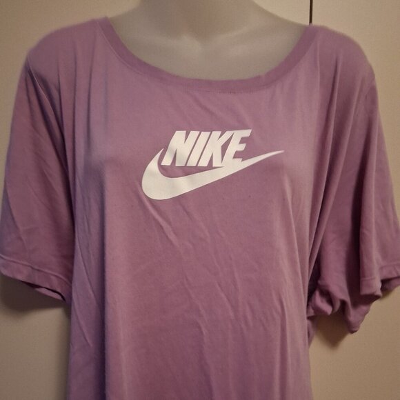 Nike women's tee oversized 3X purple lightweight soft top stretchy - Picture 1 of 4